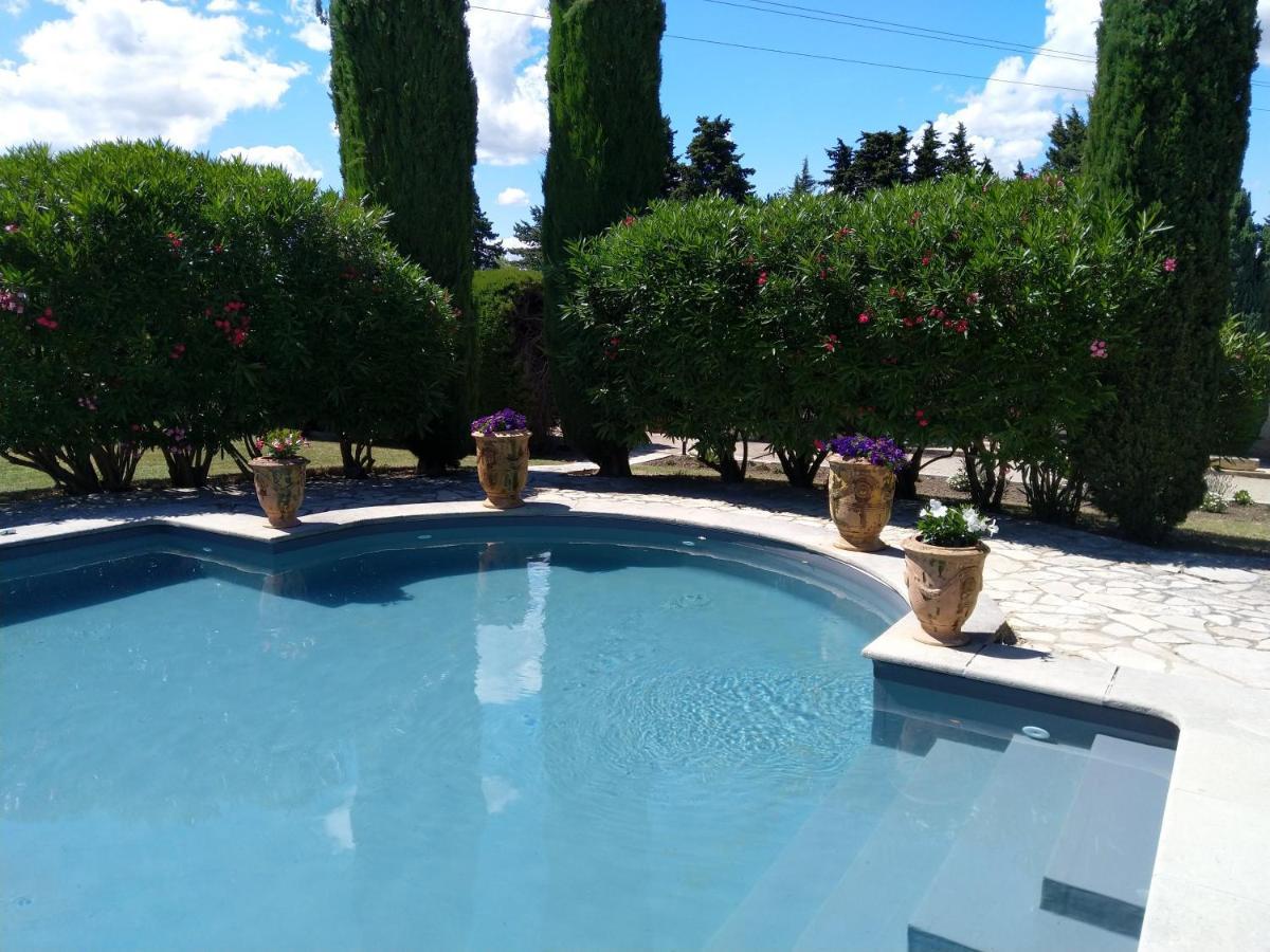 Villa Liberty Entraigues-sur-la-Sorgue Bagian luar foto