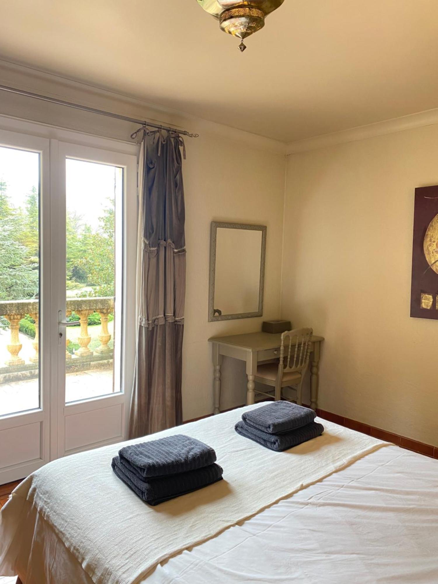 Villa Liberty Entraigues-sur-la-Sorgue Bagian luar foto